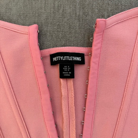 PrettyLittleThing Light Pink Structured Corset Top 💖 Barbiecore Glam | Size 4 - Picture 9 of 11